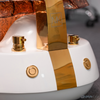 https://cdn.shopify.com/s/files/1/0650/0902/5089/files/SIENA-WHTGLD-CLOSEUP-3__53574.1741385679.png?v=1745337925
